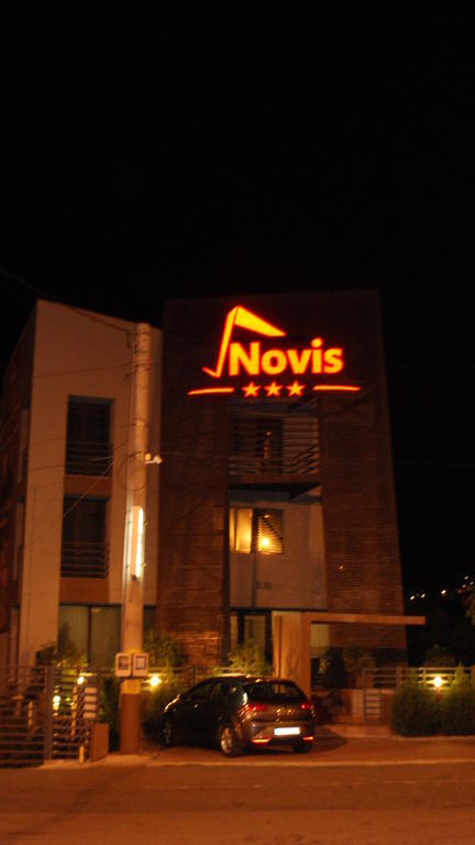 Pensiunea Novis Ιάσιο Εξωτερικό φωτογραφία